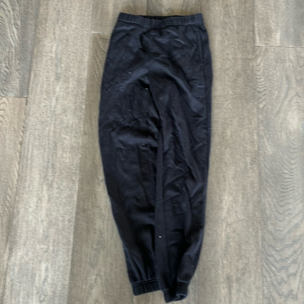 H&M sweats